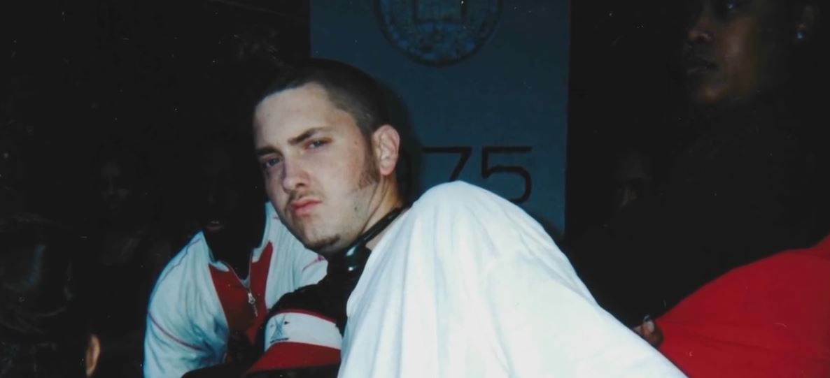 Eminem Reveals New Look, Sporting Scruffy Beard | Sports, Hip Hop