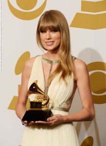 Taylor Swift Grammy Awards 2012