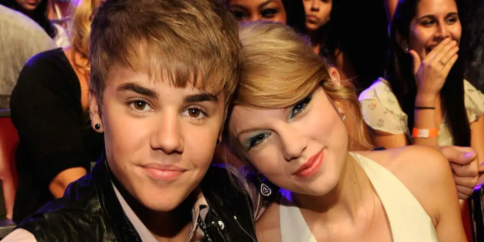justin bieber cover tear drops on my guitar and i knew you were trouble by taylor swift
