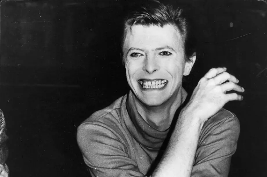 david bowie spying through a keyhole vinyl songs rare unreleased