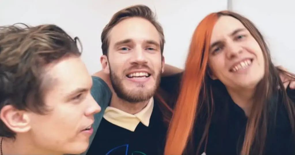Pewdiepie Throws A Congratulations Diss Party For T Series