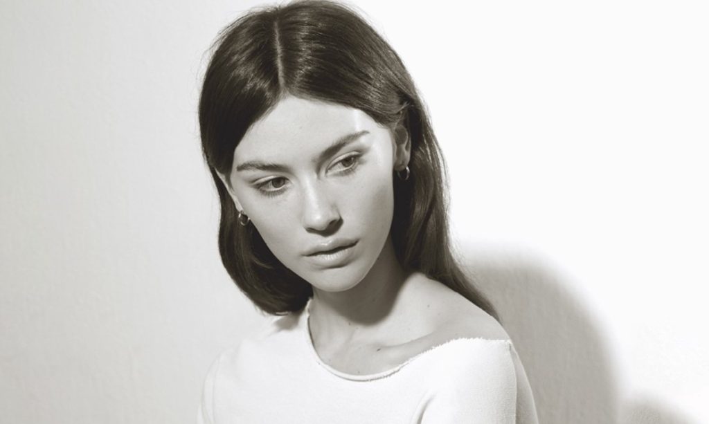 gracie abrams sold out lyrics meaning